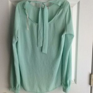 Forever 21 Blouse. Small